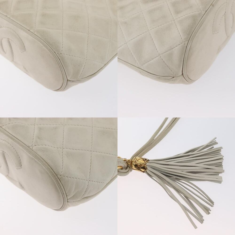 Chanel Matelasse Shoulder Bag - Picture 6 of 8